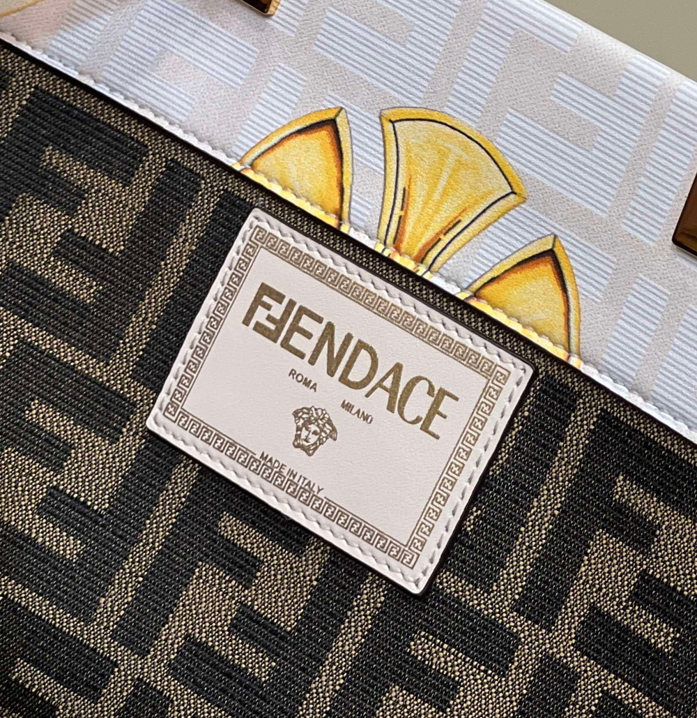 Fendi Versace Sunshine Medium 35 cm