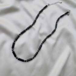 Чокер "Линия силы" с агатом и шпинелью