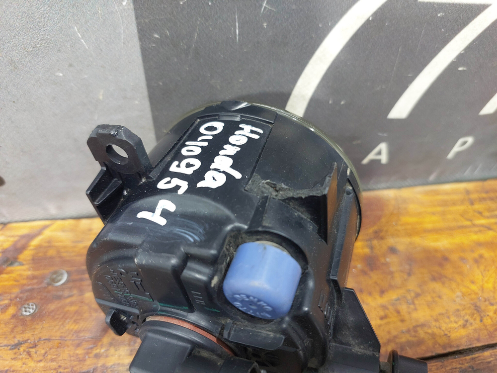 ПТФ передняя Accord 8, Berlingo, C4 2, Mondeo 5 Б/У Оригинал 89211690