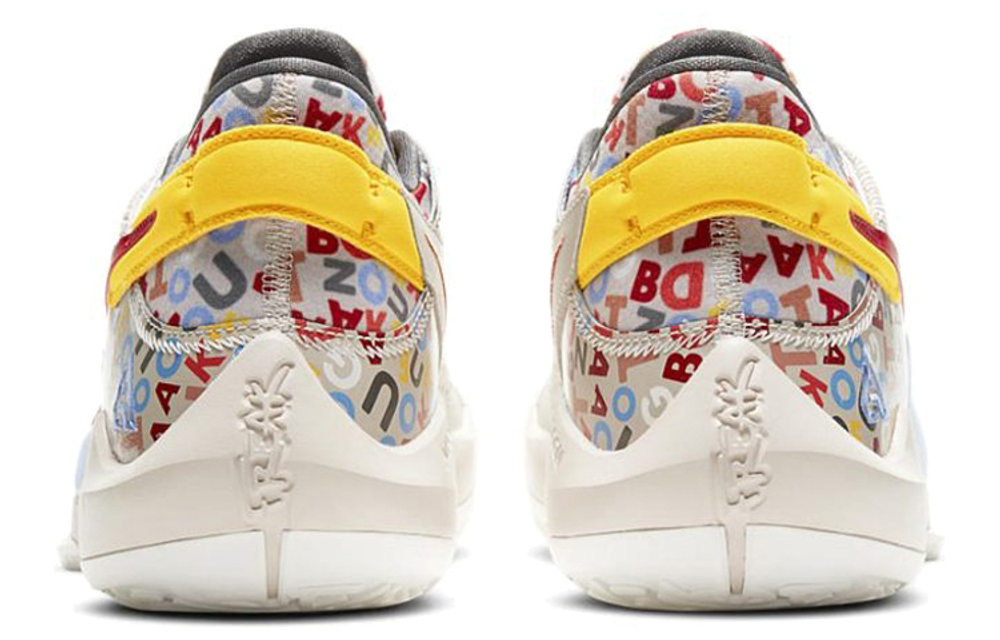 Кроссовки Nike Freak 2 "Letter Bro"