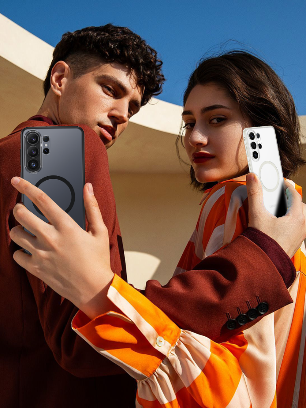 Чехол с Магсейф для Samsung Galaxy S26 Ultra прозрачный матовый с черным бортом WLONS