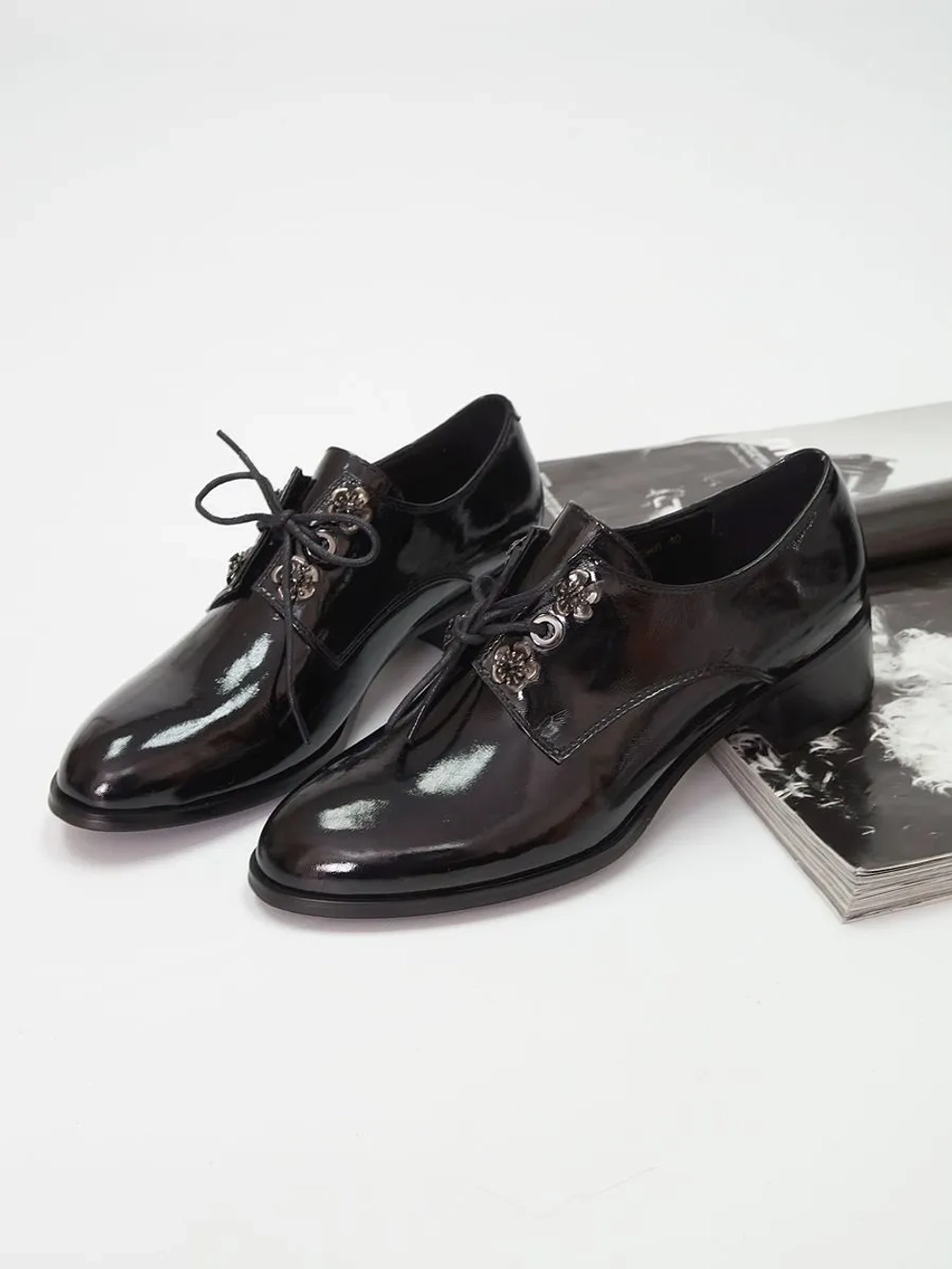 Туфли женские натуральная лакированная кожа