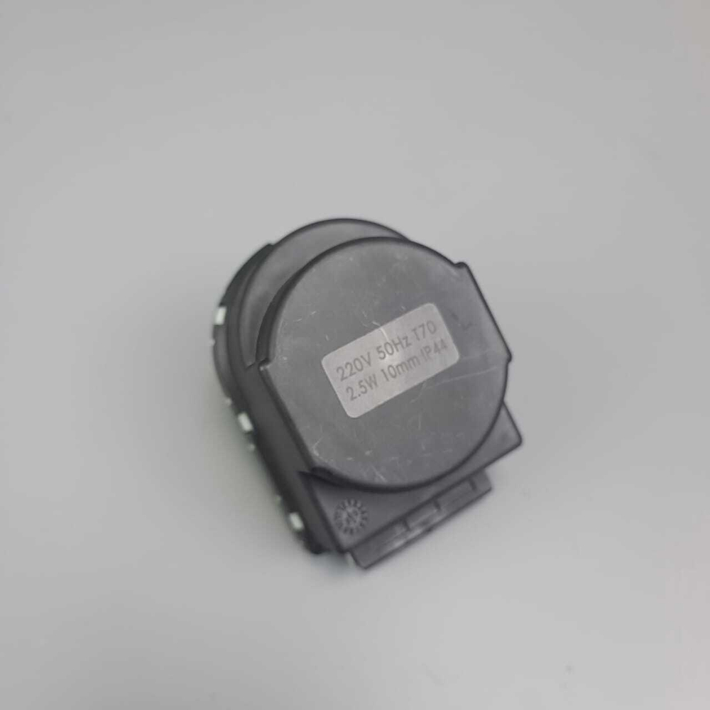 Сервопривод 220-240V черно-белый для котлов BAXI, ARISTON, PROTHERM арт. 61302483, 5694580