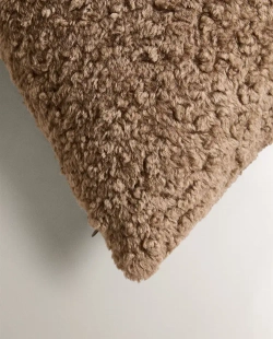ZARA HOME НАВОЛОЧКА ДЛЯ ДЕКОРАТИВНОЙ ПОДУШКИ ИЗ ИСКУССТВЕННОЙ ШЕРСТИ, КОРИЧНЕВЫЙ