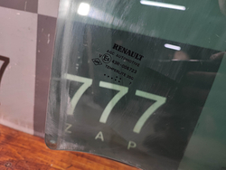 Стекло двери задней правой Renault Kaptur 16-22 Б/У Оригинал 823007050R