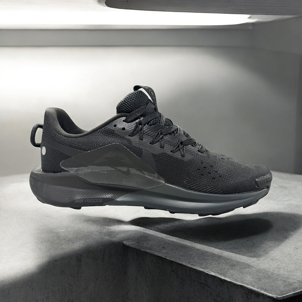 Nike Pegasus Trail 5 • Black Gray
