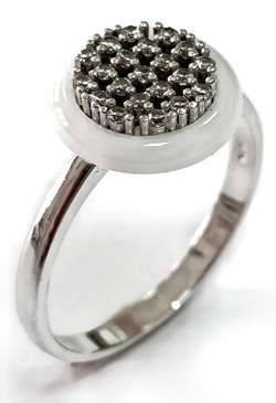 Ювелирное кольцо из серебра с керамикой