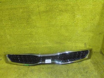 Решетка радиатора KIA Rio 4 X-Line (2017-2020)