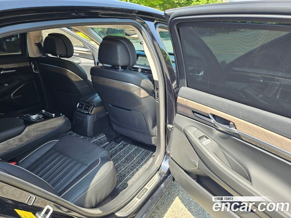 Genesis G90 3.8 AWD (10.2019)