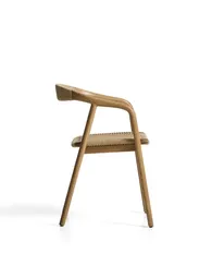 Уличный стул Derile из массива дуба в натуральной отделке и бежевой веревки