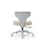 Кресло гибридной посадки FoxGear SHORTZ Fabric, размер 2 (с ноутбучным столиком), светло-серый (FG-SHORTZ-F2-OW)