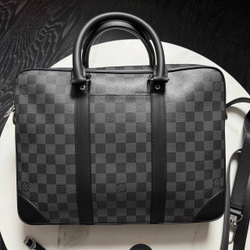 Портфель Louis Vuitton