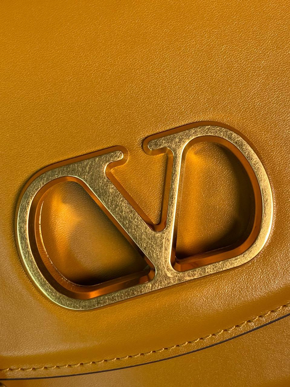 Сумка Valentino