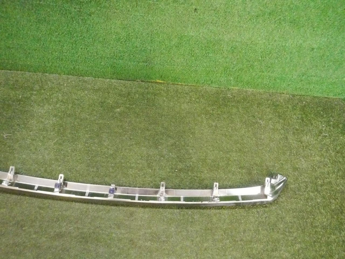 Молдинг решетки радиатора Lexus RX 4 (2019-2022)