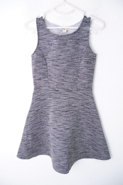 Платье O'stin трикотажное 42 размер