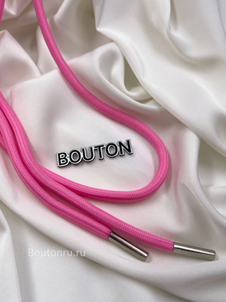 Шнур круглый ярко-розовый 1,4 м