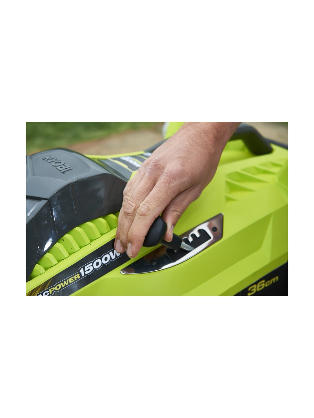 Газонокосилка Ryobi RLM15E36H 5133002345