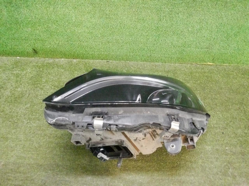 Фара левая Mercedes C W205 (2014-2018) LED