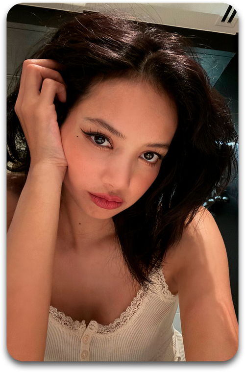 Карта #3279 / Lisa (BLACKPINK)