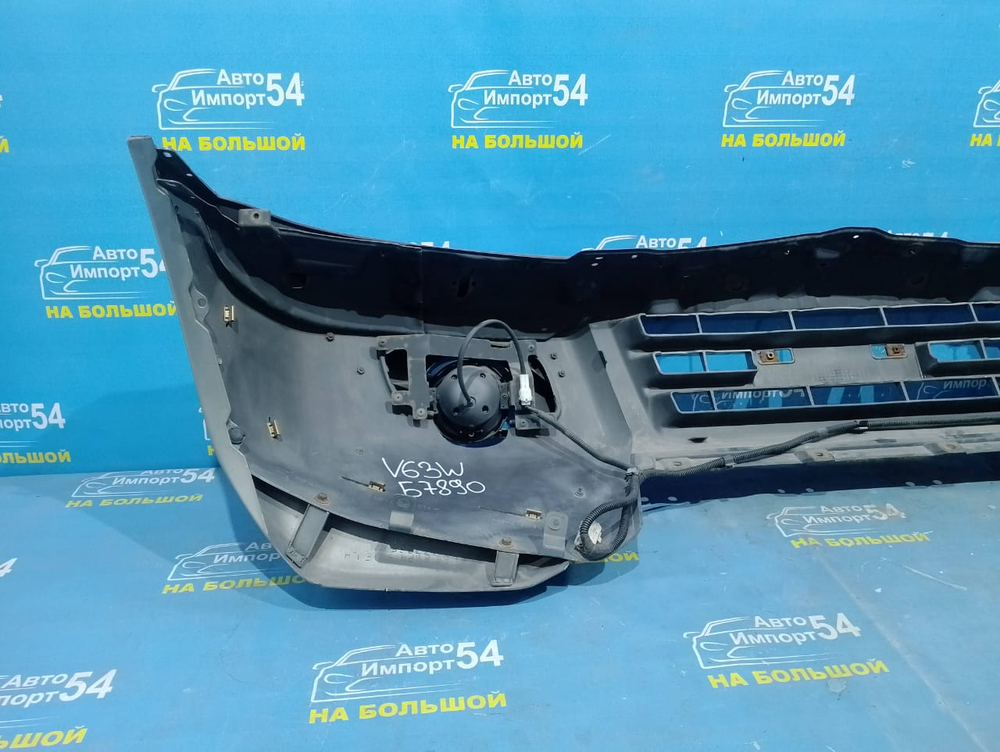 Бампер передний MITSUBISHI PAJERO 1999-2002