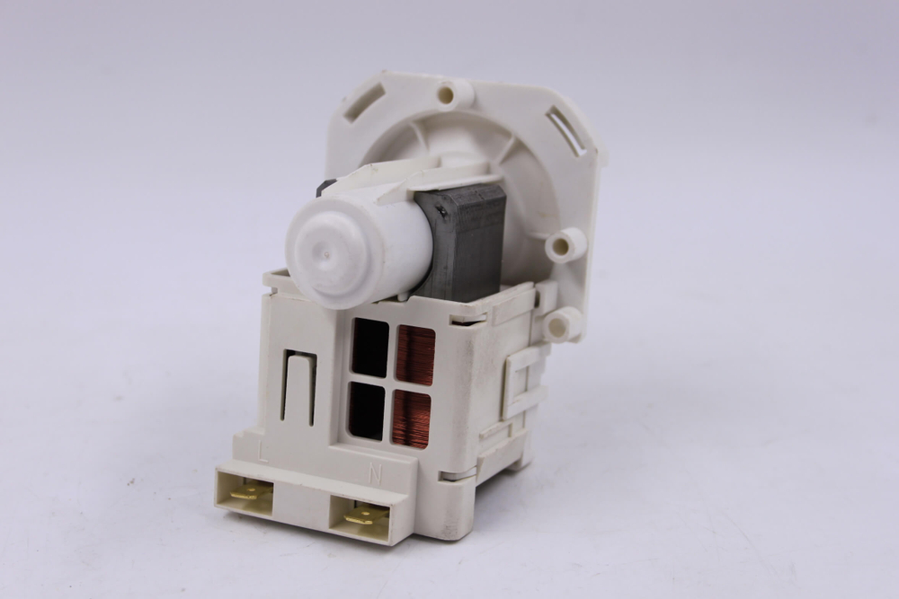 Сливной насос (помпа) стиральной машины Electrolux 132611915