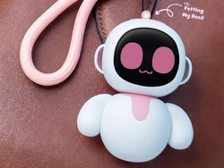 Eiliko AI Charm Bot - робот с ИИ