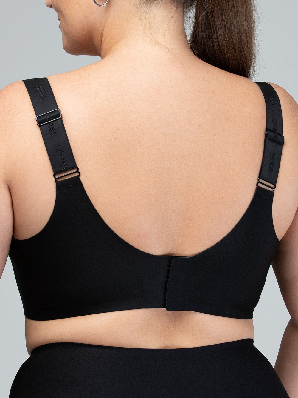 Бесшовный бюстгальтер для большой груди (Размер: XL) (Цвет: черный)