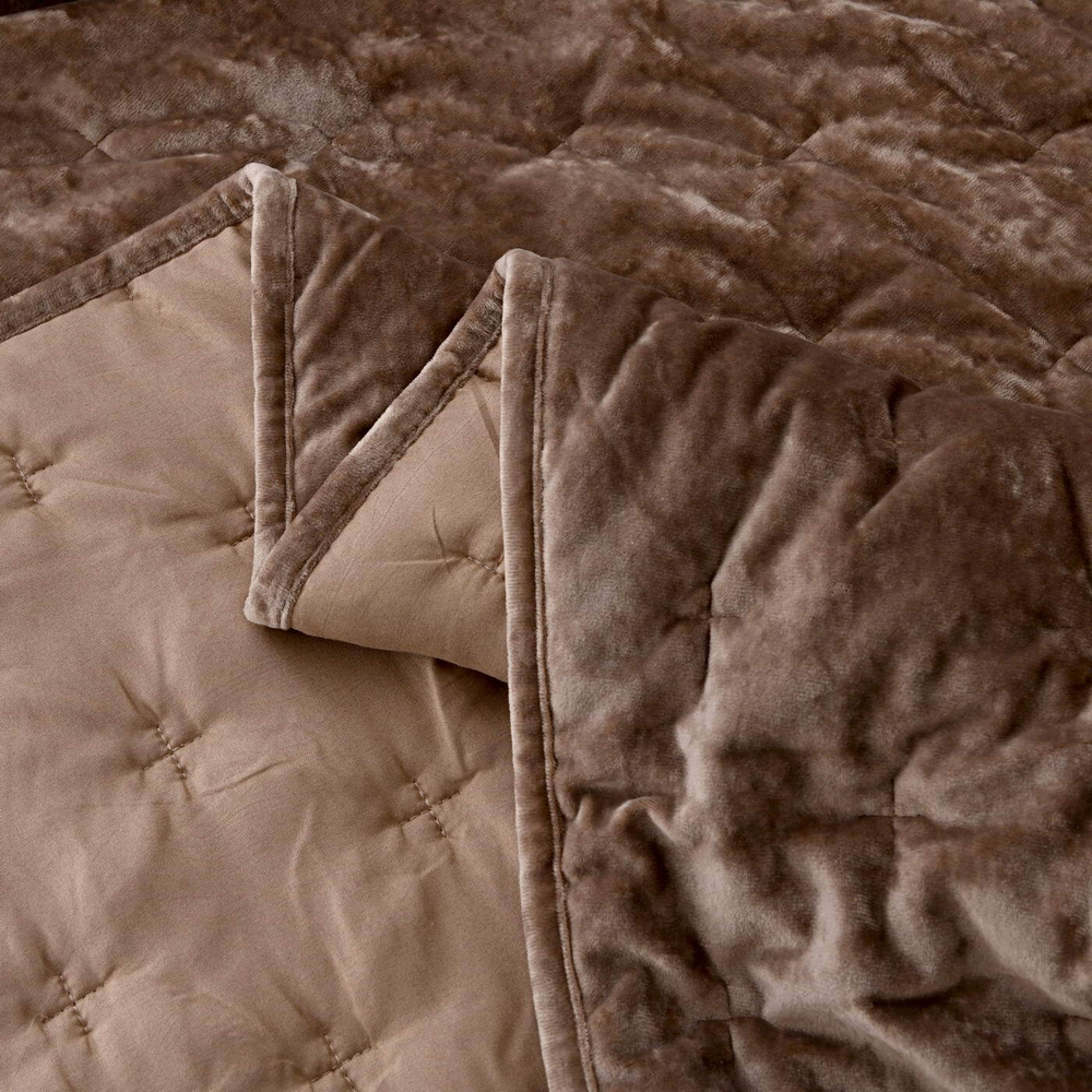 Покрывало 240x260 Sofi De MarkO Алира цвета капучино