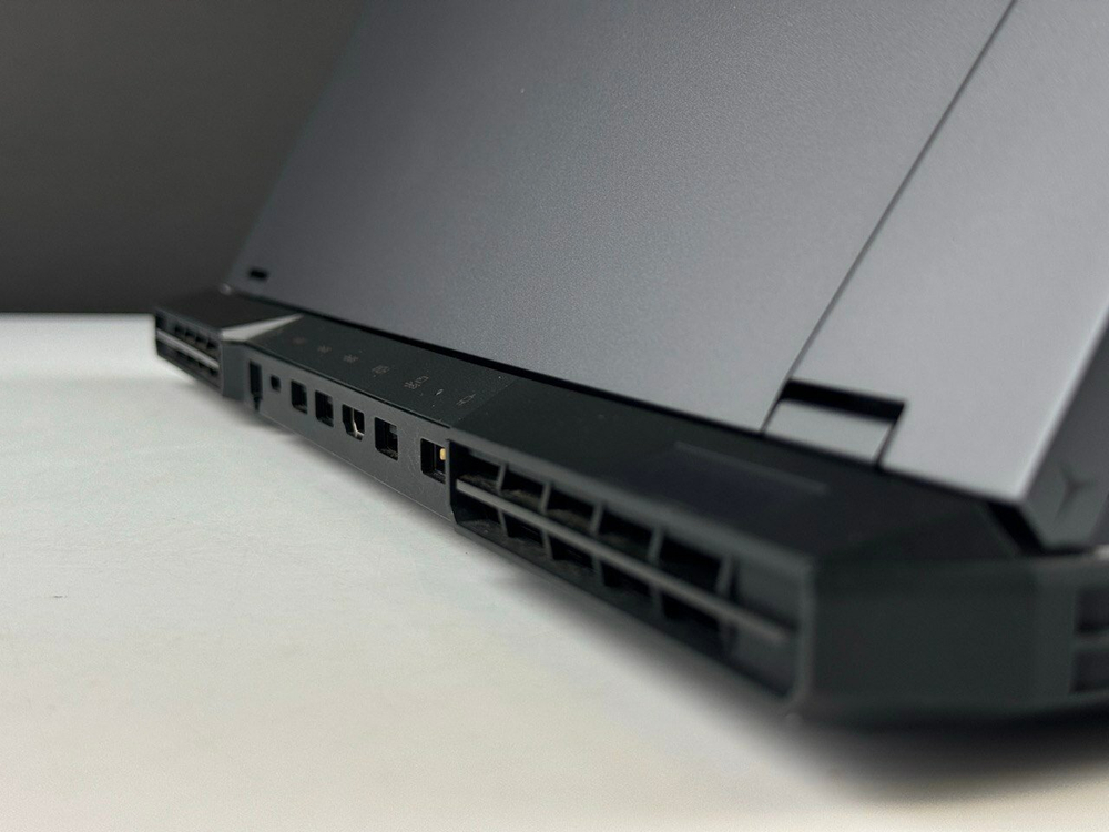 Игровой Ноутбук Lenovo Legion 5 Pro 16ACH6H Ryzen 5 5600H/16GB(RAM)/512SSD(SSD)/RTX3050Ti(4GB)/IPS/2K(2560x1600)/165Hz/Win11