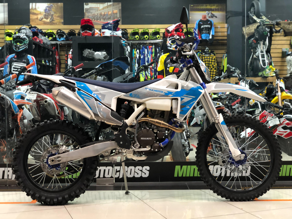 Мотоцикл эндуро Regulmoto AQUA SPORT ENDURO 250 2020 ZS170MM (вод. охл.) ПТС