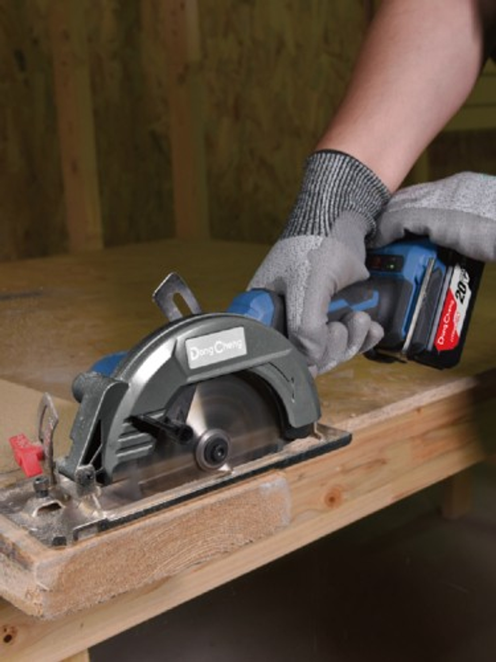 Пила циркулярная аккумуляторная DongCheng DCMY140S (TYPE Z) без АКБ и ЗУ DCMY140S(TYPE Z)