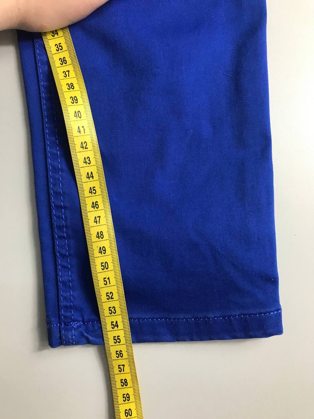 Джинсы Marks&Spencer насыщенного оттенка, маркировка 38, визуально 44 размер