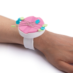 "Micron" CEN-01 Игольница-магнит на руку 25 см 1 шт в блистере розовая/белая  Поделиться