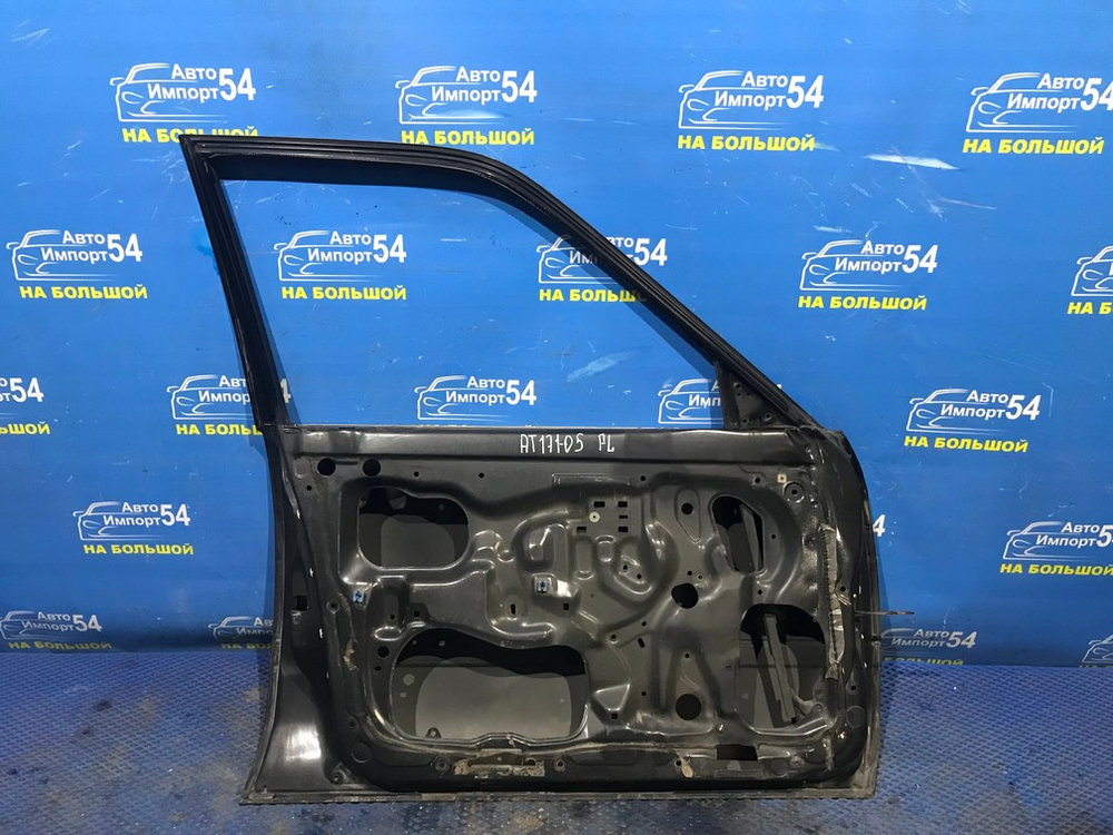 Дверь передняя левая TOYOTA CARINA 1990