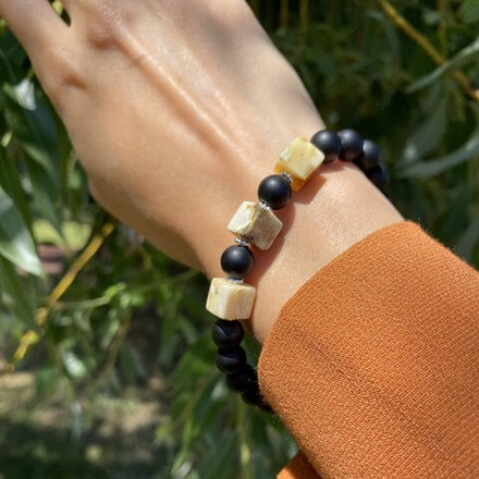 Браслет шунгит+янтарь 6