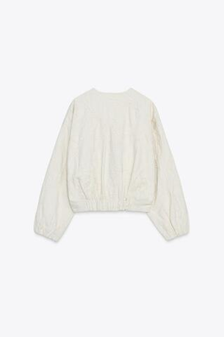 ZARA КУРТКА С ВЫШИВКОЙ, ЭКРЮ