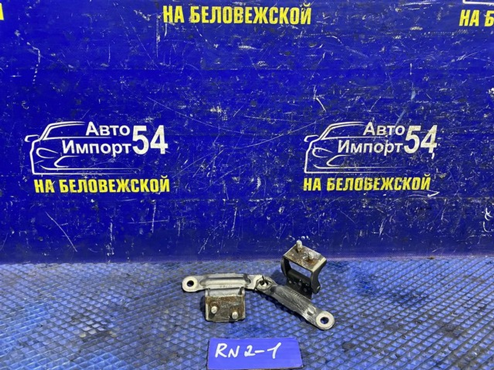 Петля багажника Honda STREAM 2001