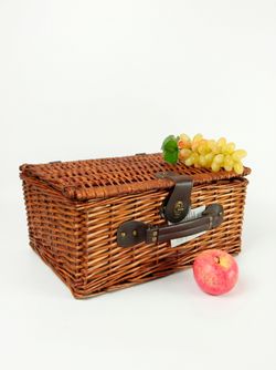 HOLYDAY BASKET Набор для пикника с термосумкой на 4 персоны