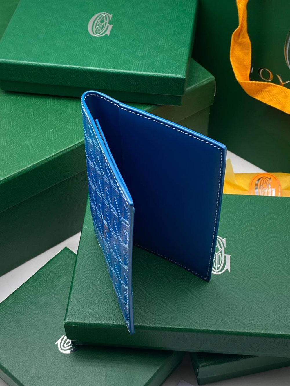 Обложка для паспорта Goyard