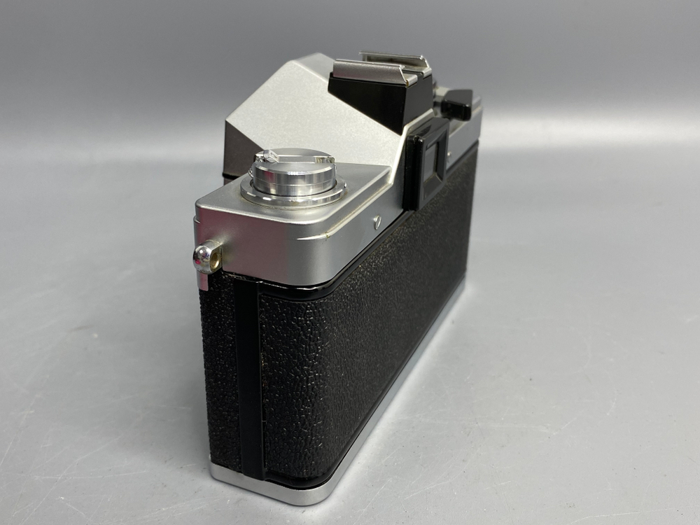 Praktica L2