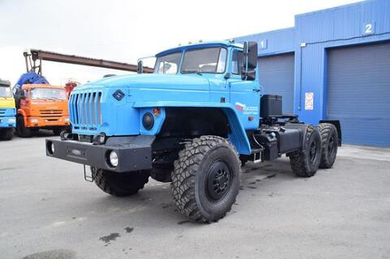 Седельный тягач Урал 44202-0311-72Е5 6х6