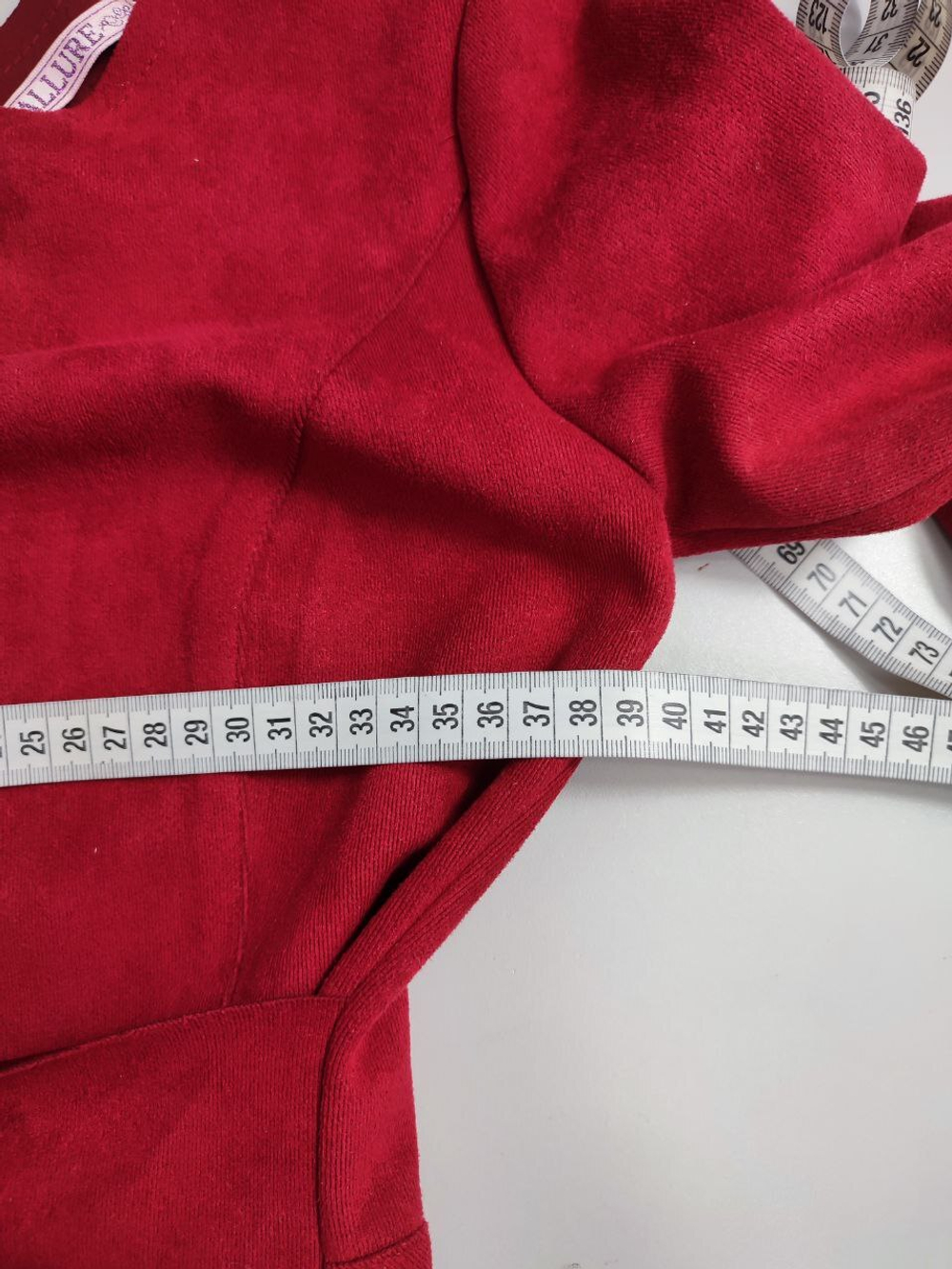 Платье с поясом 42 размер