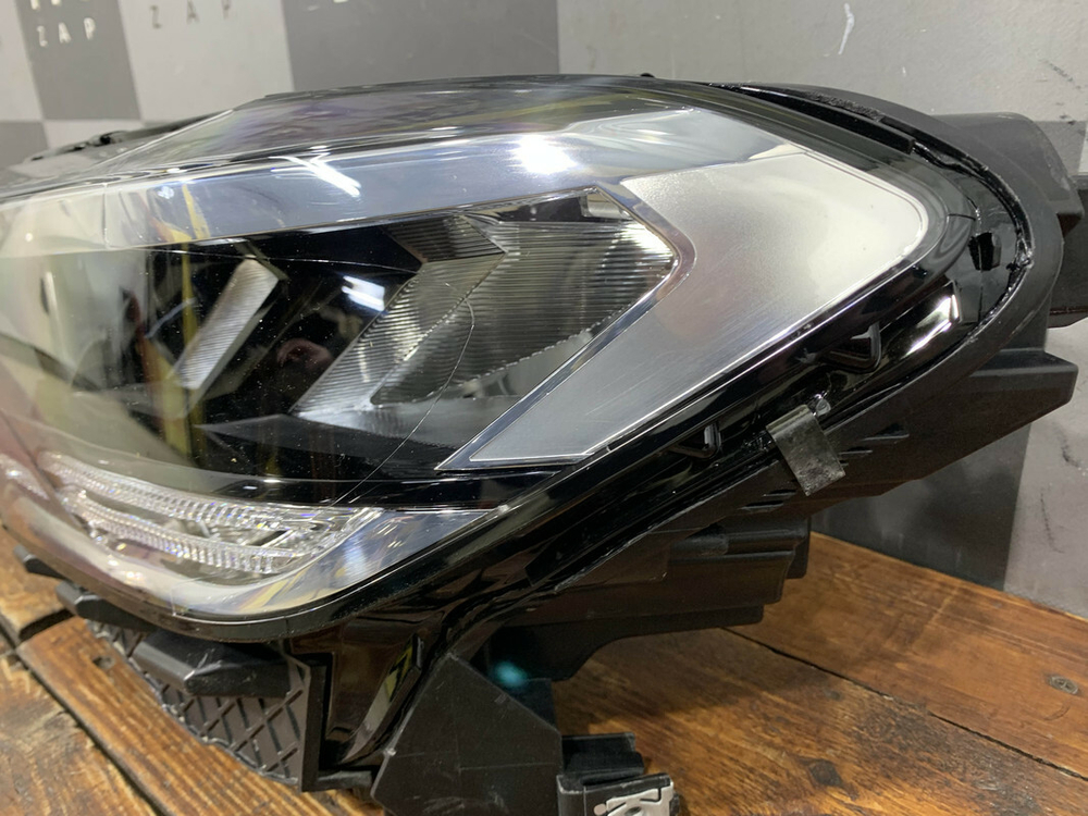 Фара левая LED Volkswagen Polo 6 20-нв Б/У Оригинал 6N5941005A