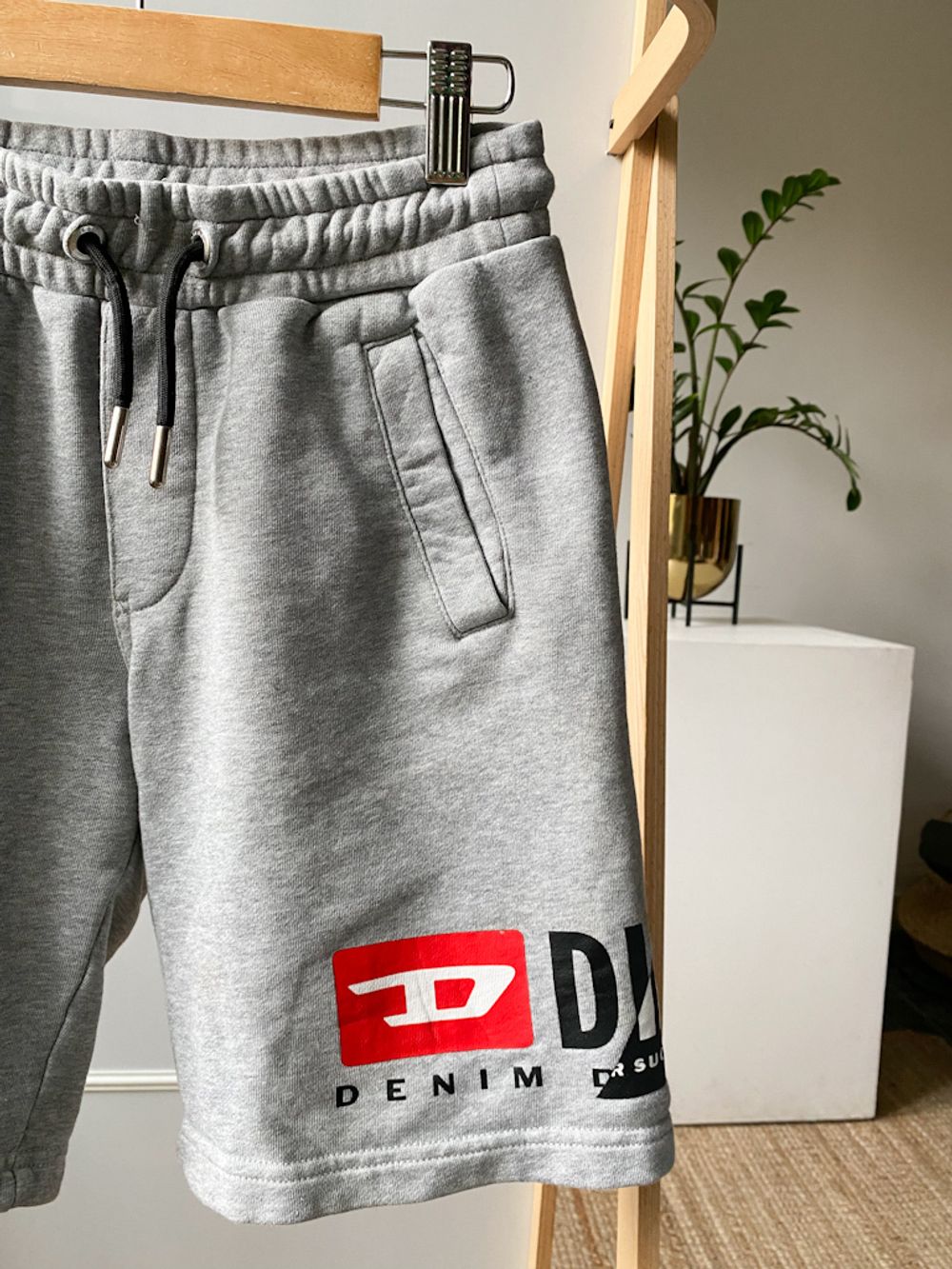 Хлопковые шорты Diesel, 140