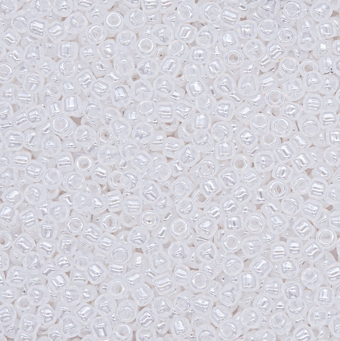 Японский бисер TOHO Round 11/0 (№141), жемчужный глянцевый
