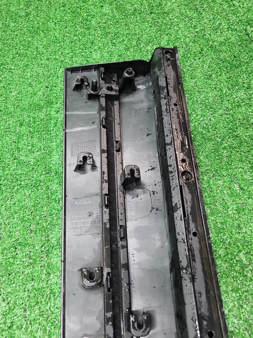 Накладка двери передняя правая Omoda C5 (2022-нв)