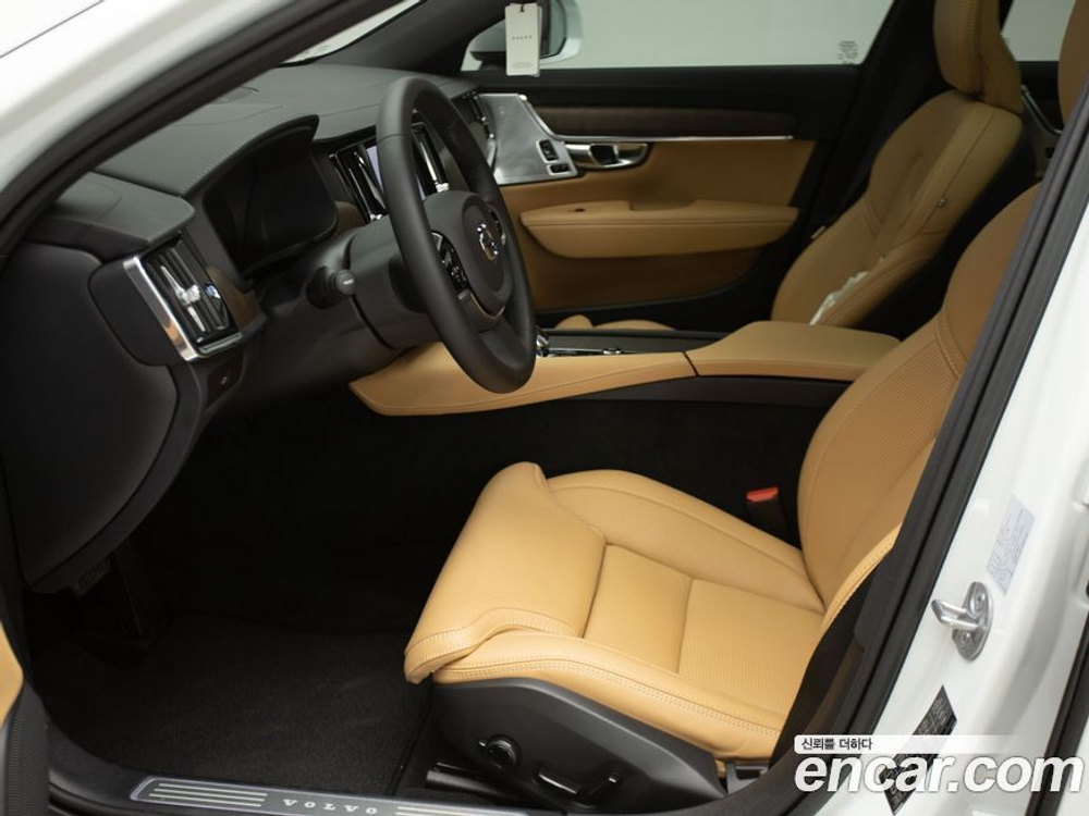 Volvo V90 Cross Country B5 Ultimate AWD (01.2023)