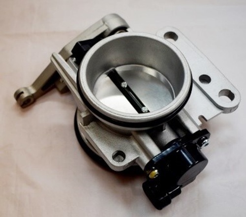 Патрубок дрос. заслонки Renault Logan Duster Lada Largus 1.6 16 кл. (тросовый) (Cartronic)