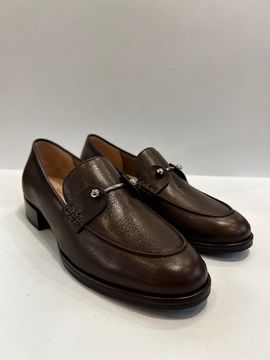 Лоферы женские