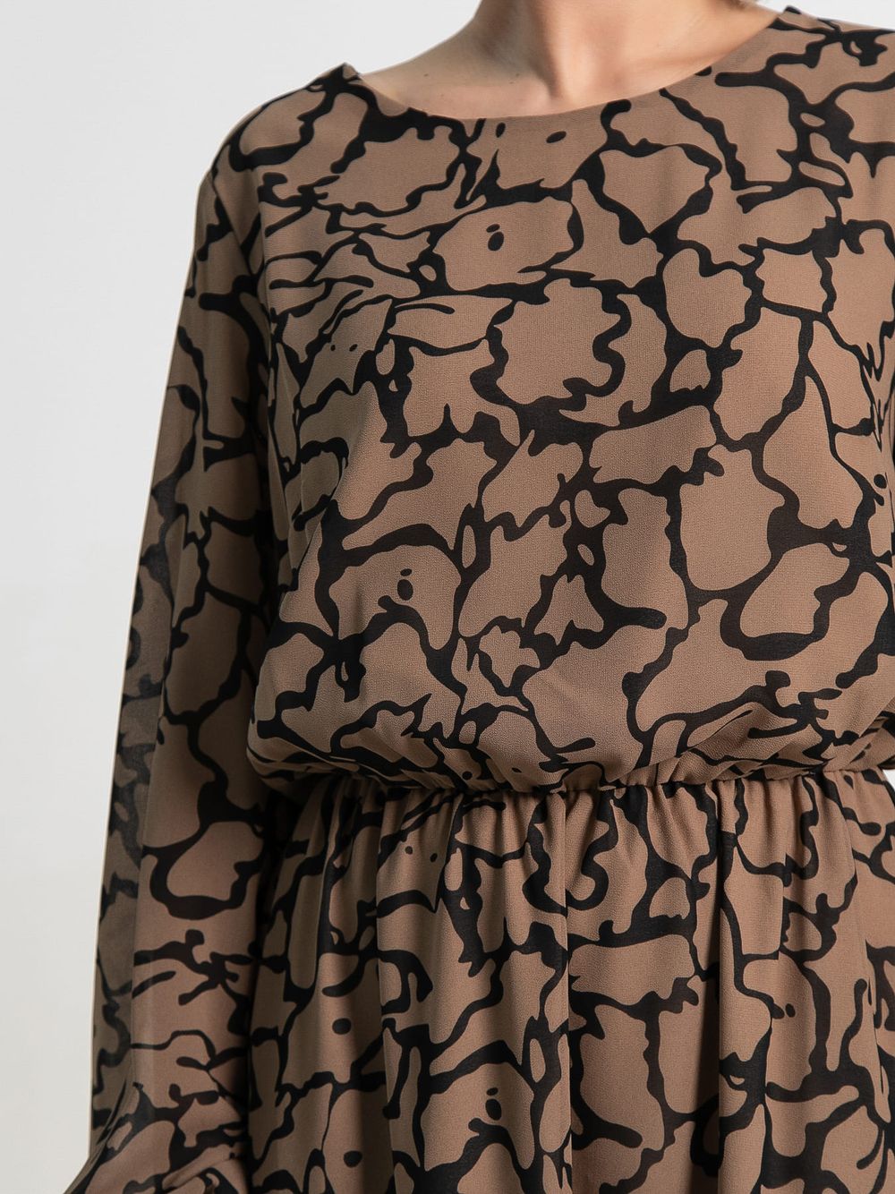 Платье Идиллия (бежево-черное) П15378-16М LT Collection